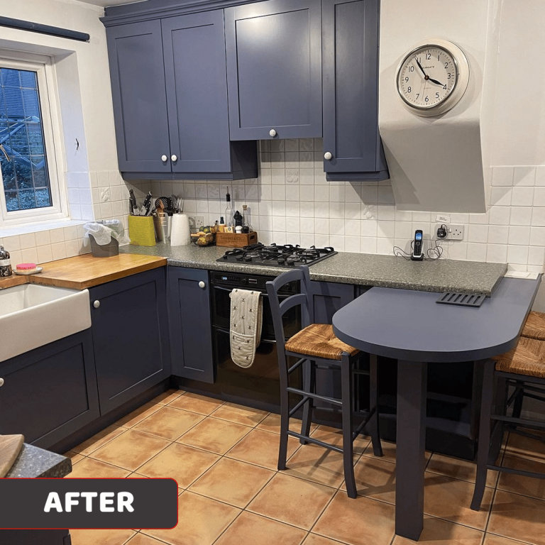 After kitchen respraying – factory-quality finish