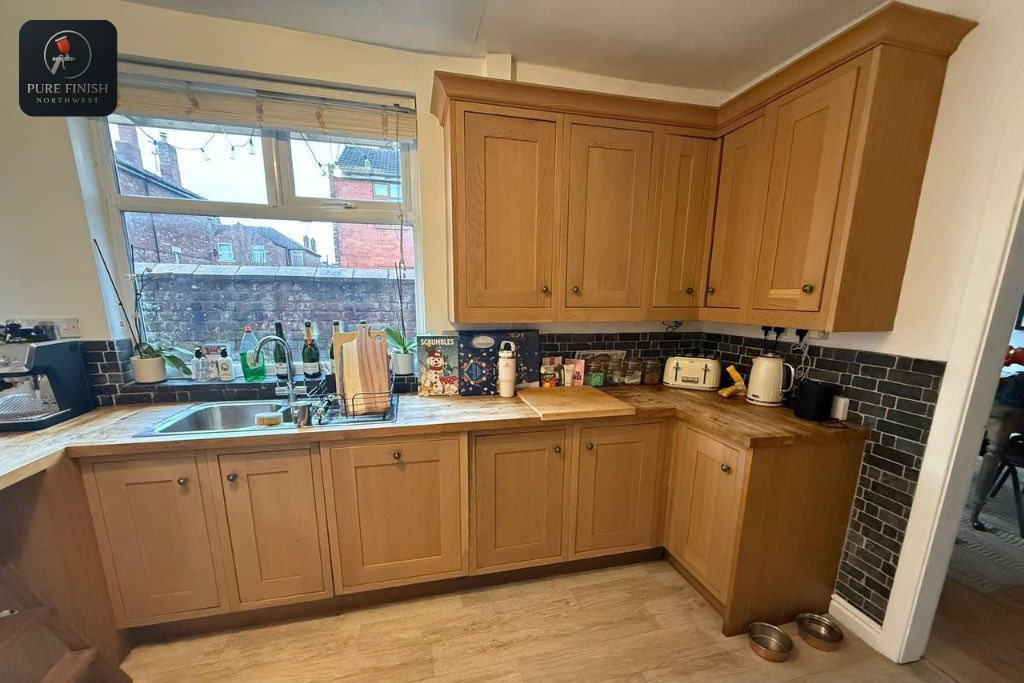 Before kitchen respraying