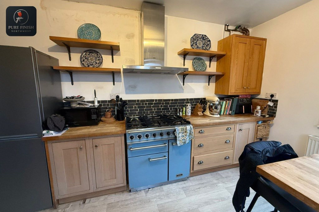 Before kitchen respraying